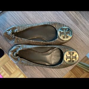 Tory Burch Reva flats in Crocodile